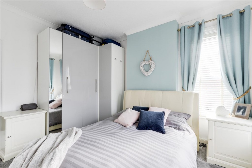 Furlong Avenue, Arnold, NG5