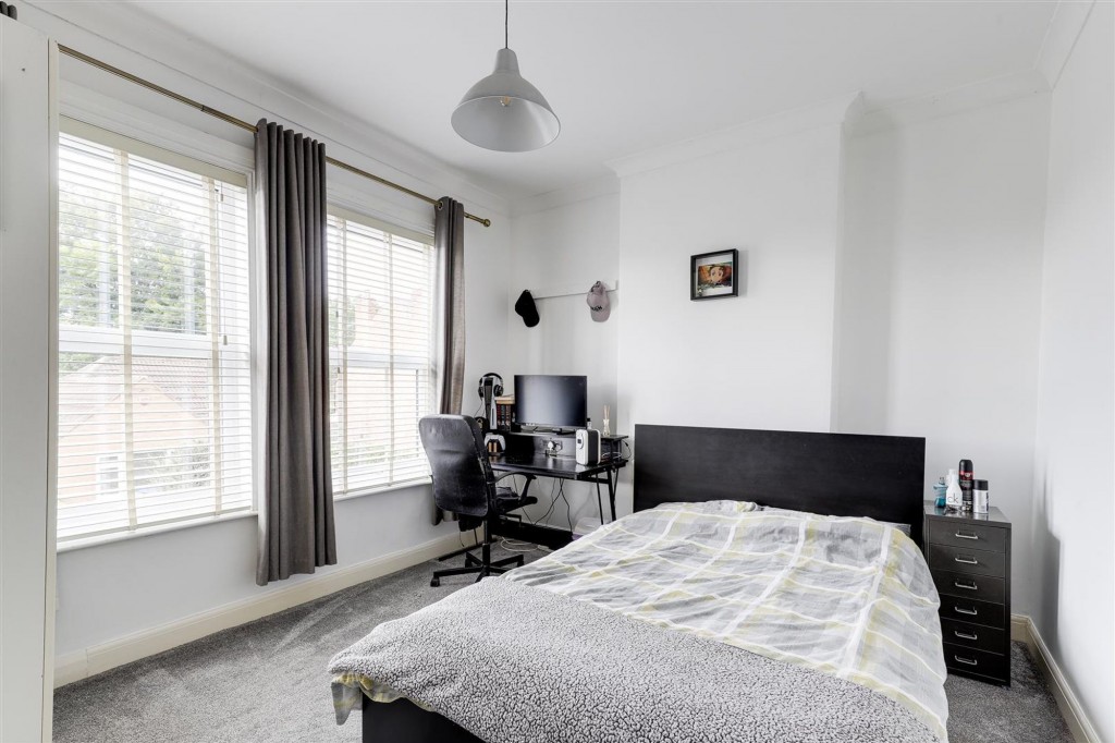 Furlong Avenue, Arnold, NG5