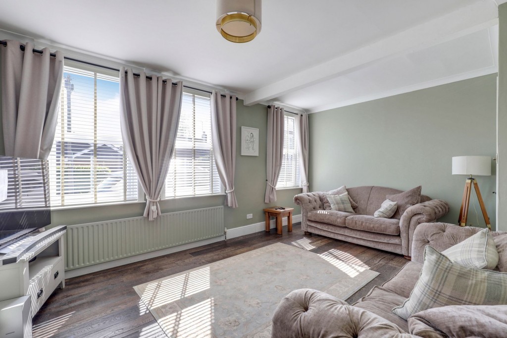 Furlong Avenue, Arnold, NG5
