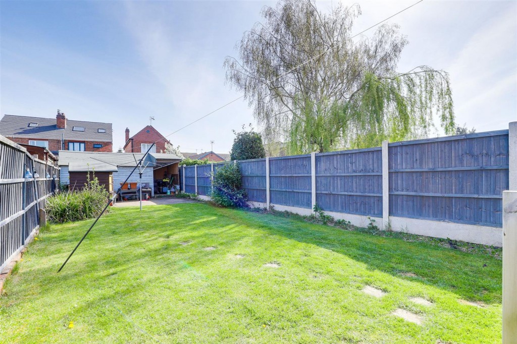 Cedar Avenue, Long Eaton, NG10