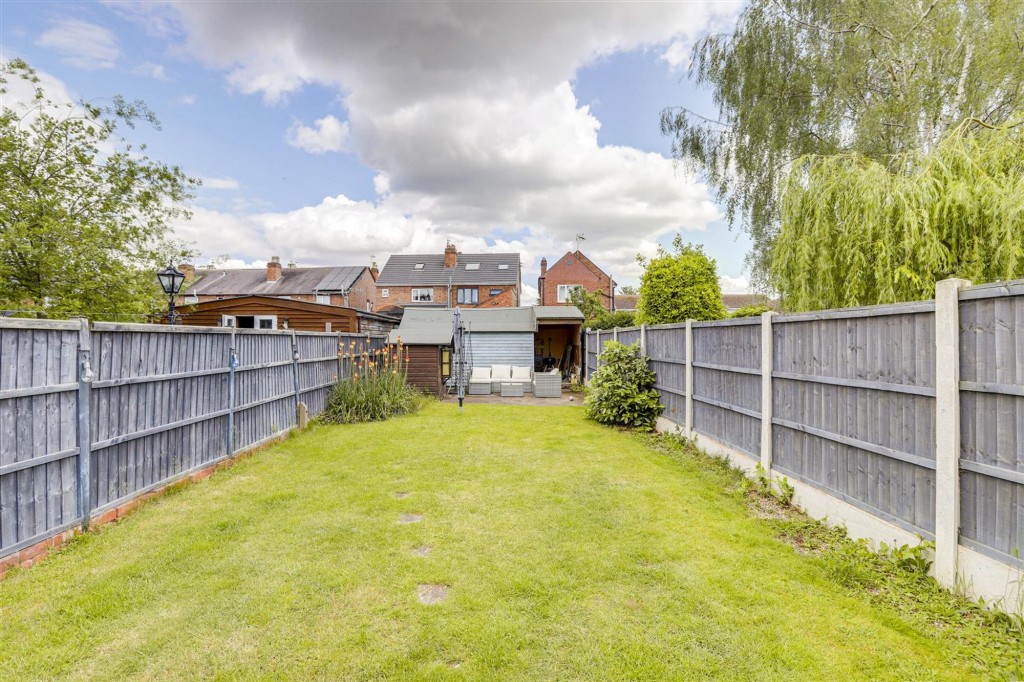 Cedar Avenue, Long Eaton, NG10