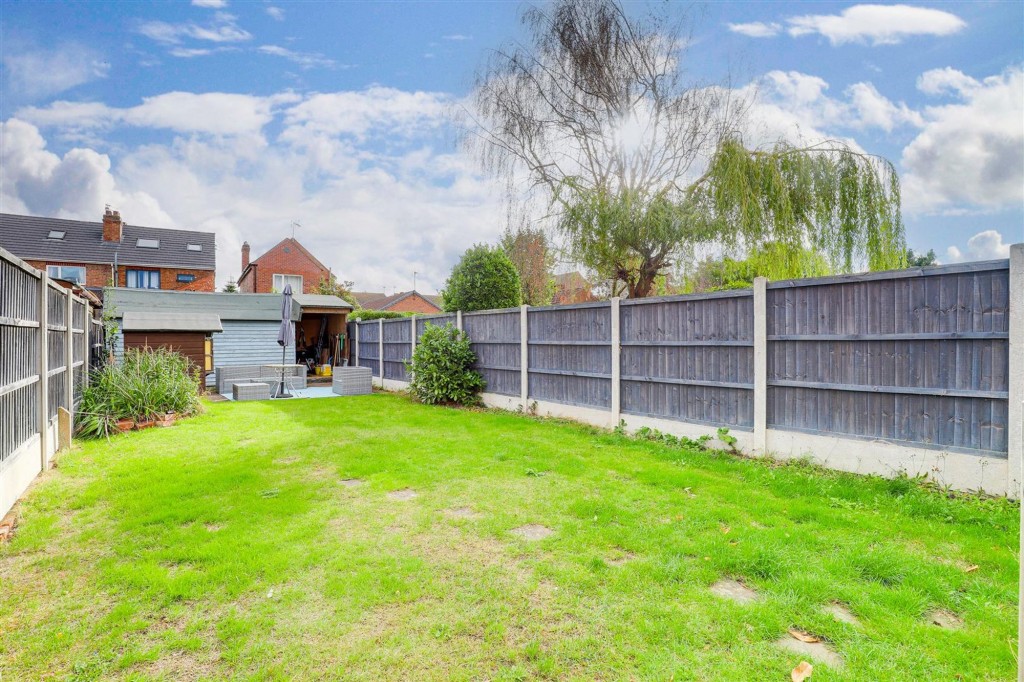 Cedar Avenue, Long Eaton, NG10