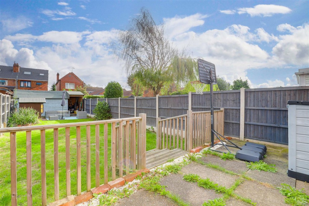 Cedar Avenue, Long Eaton, NG10