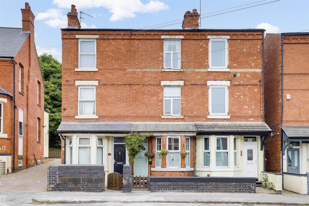 Highbury Road, Nottingham, NG6