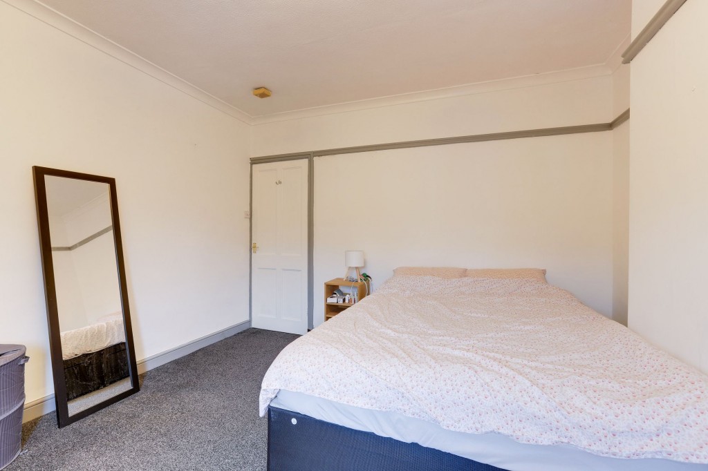 Highbury Road, Nottingham, NG6