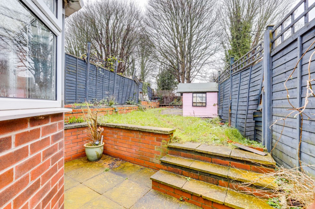 Highbury Road, Nottingham, NG6