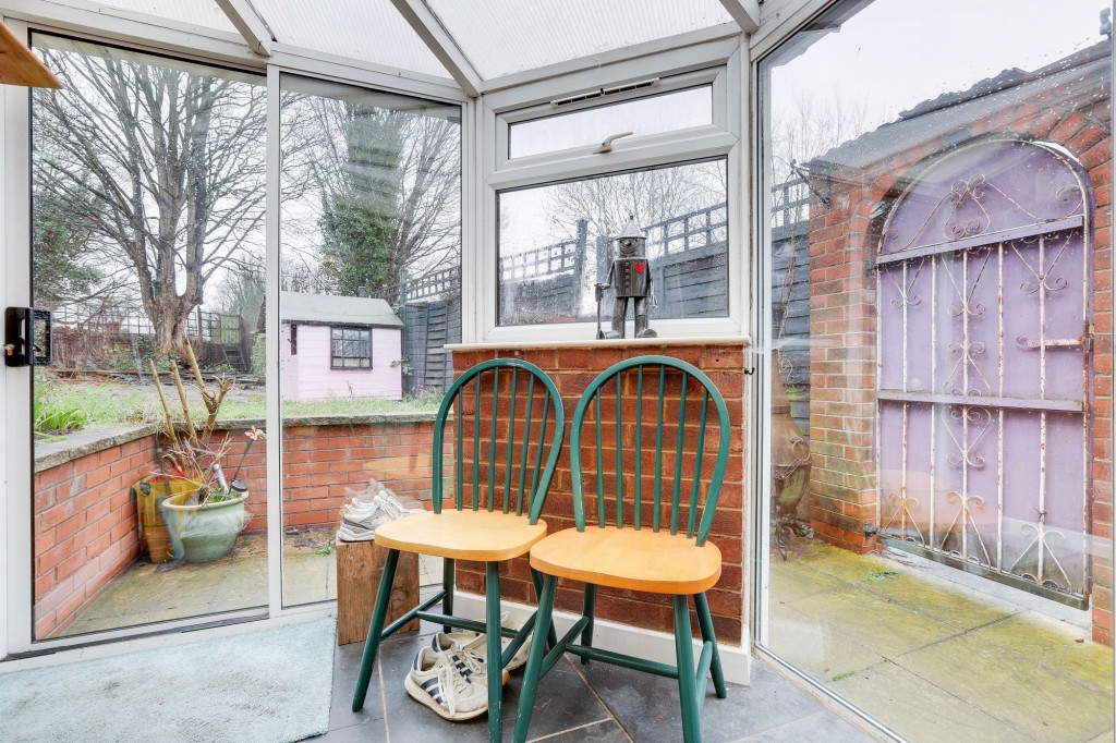 Highbury Road, Nottingham, NG6