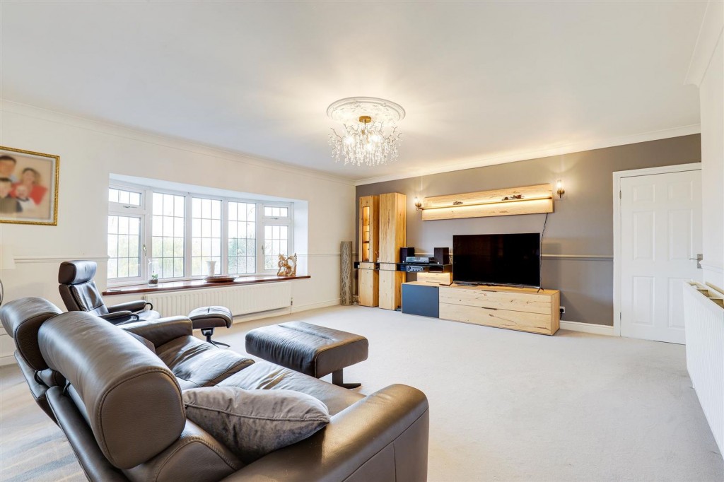 Freda Avenue, Gedling, NG4