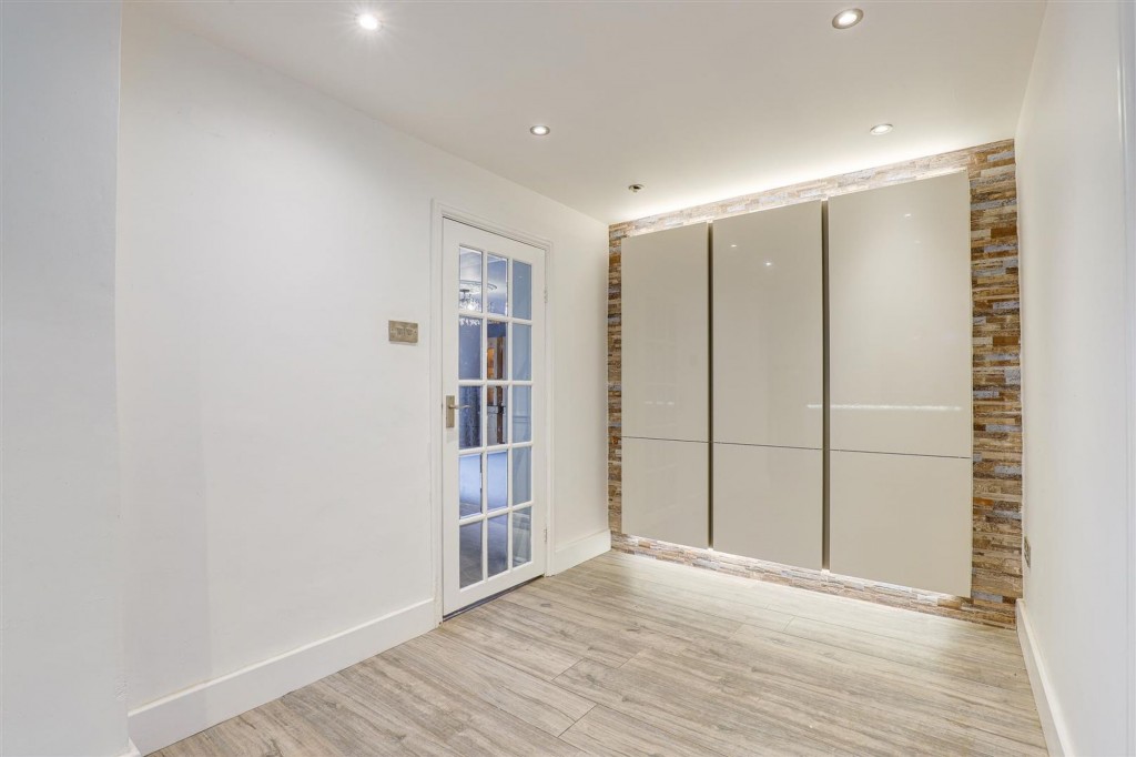 Freda Avenue, Gedling, NG4