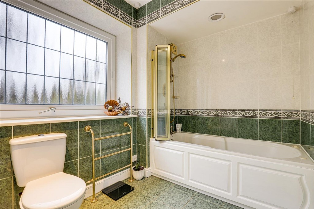 Freda Avenue, Gedling, NG4