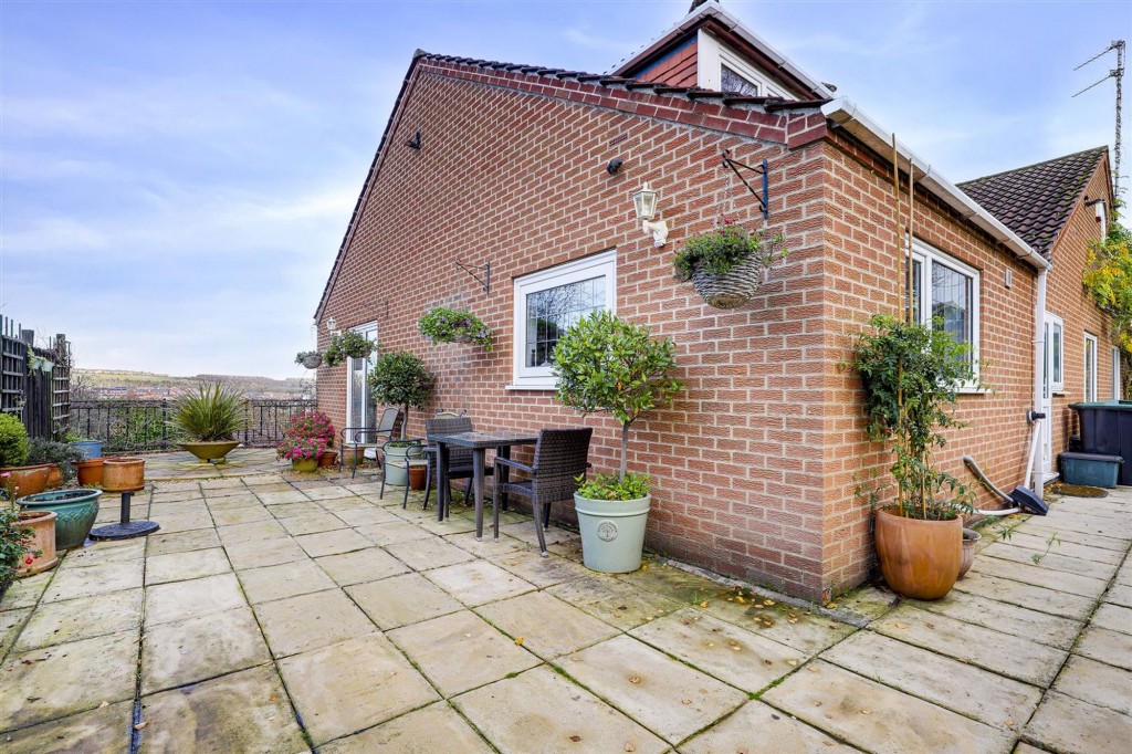 Freda Avenue, Gedling, NG4