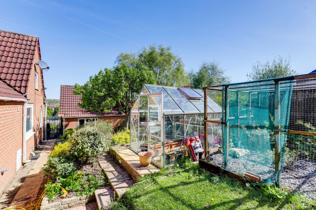 Freda Avenue, Gedling, NG4