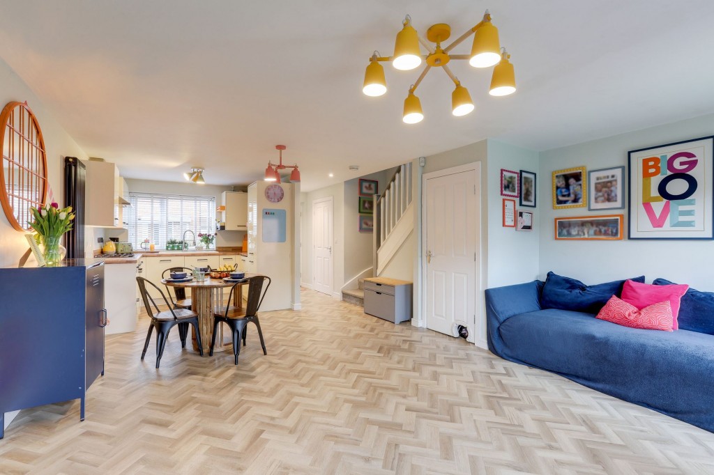 Summer Crescent, Beeston, NG9