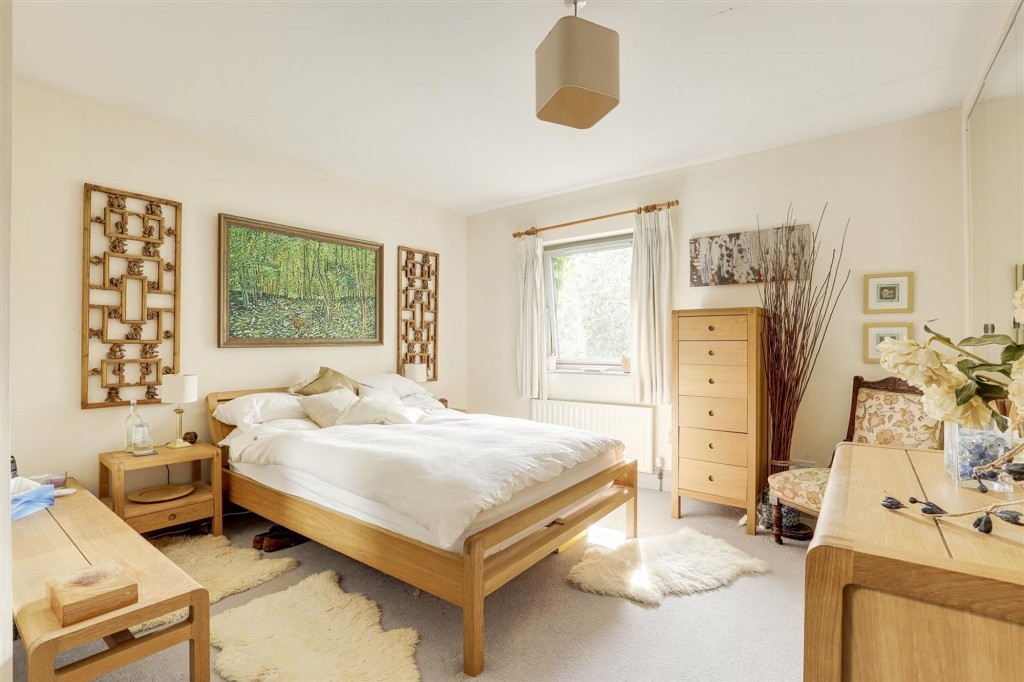 Ireton Grove, Attenborough, NG9