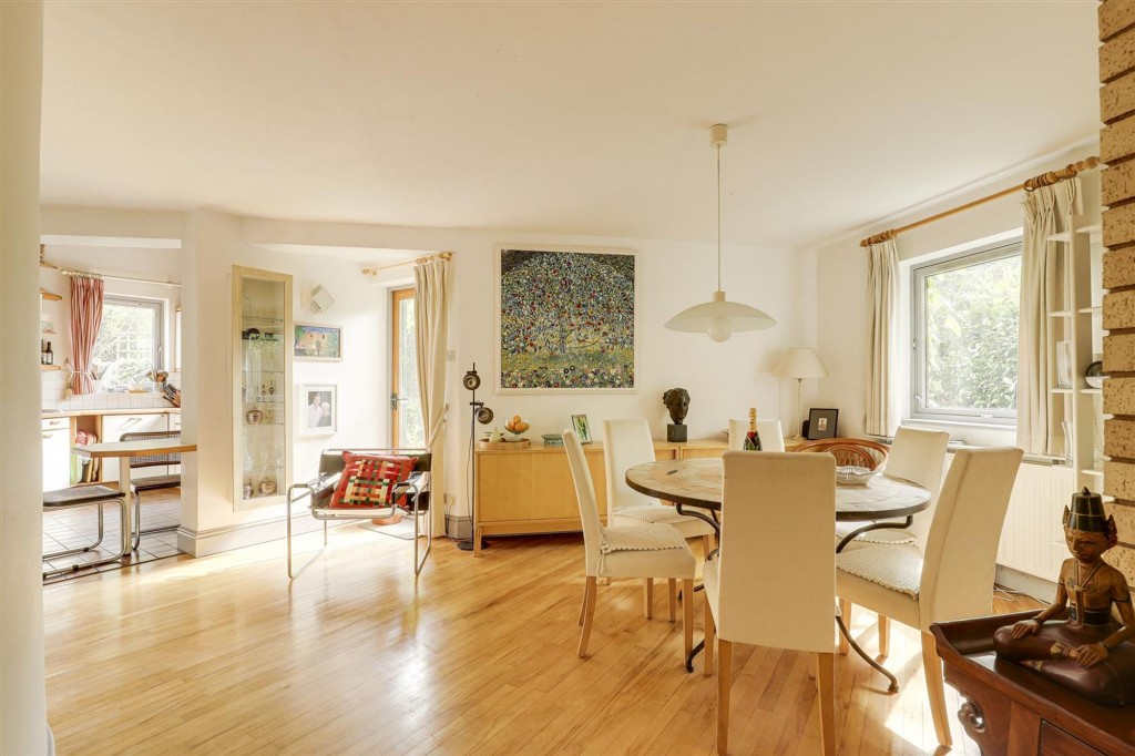 Ireton Grove, Attenborough, NG9