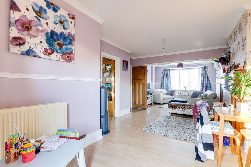 Northcliffe Avenue, Nottingham, NG3