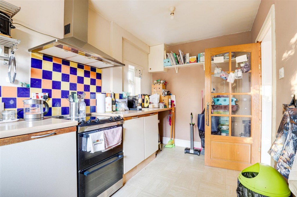 Northcliffe Avenue, Nottingham, NG3