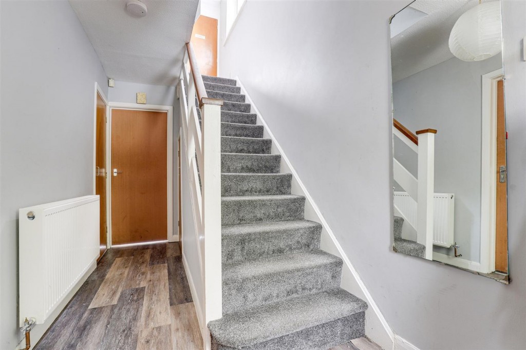 Martinmass Close, Nottingham, NG7