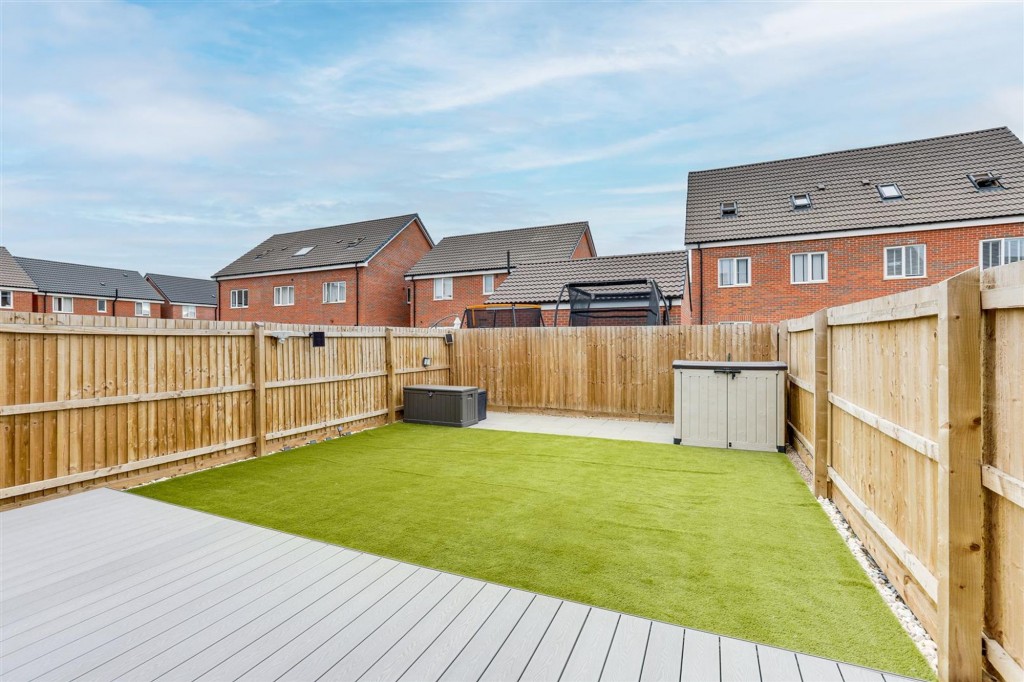 Mandarin Close, Burton Joyce, NG14