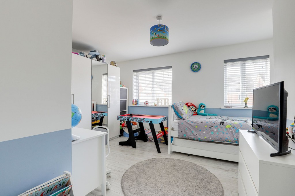 Bradstone Drive, Mapperley, NG3