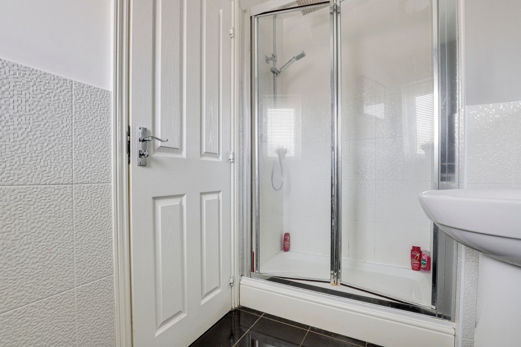 Bradstone Drive, Mapperley, NG3
