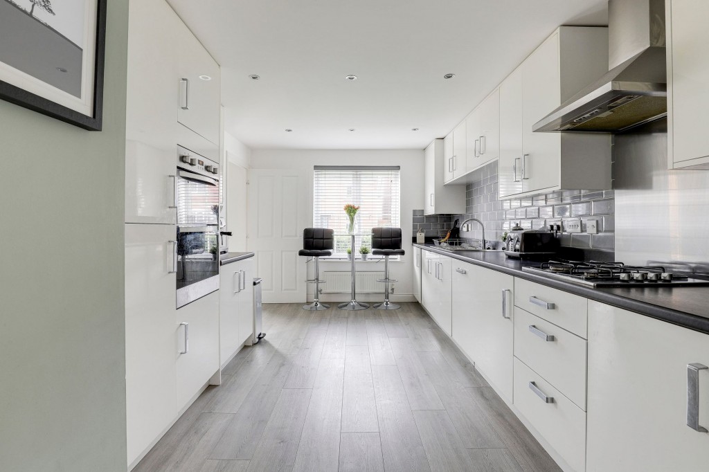 Bradstone Drive, Mapperley, NG3
