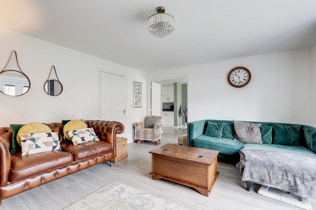 Bradstone Drive, Mapperley, NG3