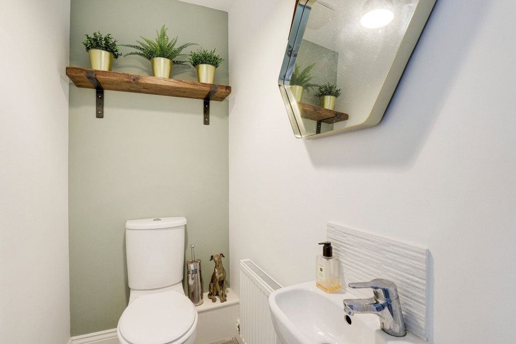Bradstone Drive, Mapperley, NG3