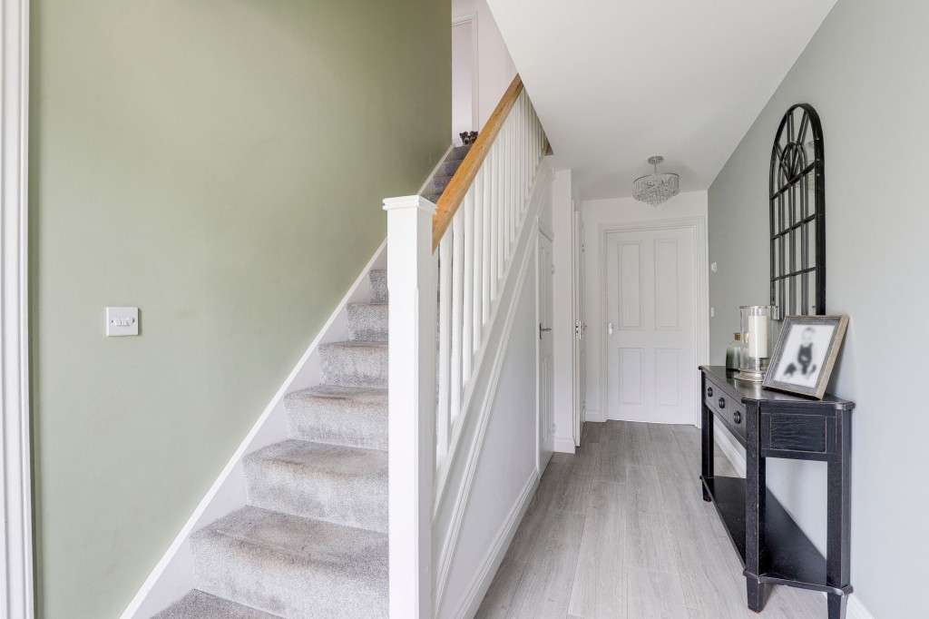 Bradstone Drive, Mapperley, NG3
