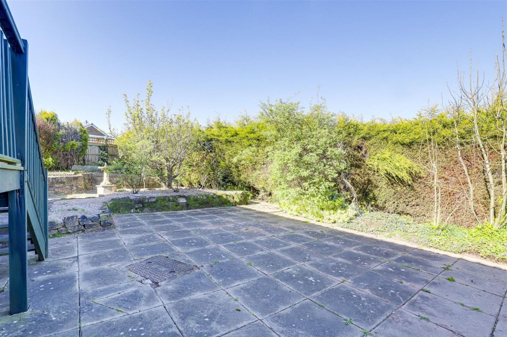 Bonser Close, Carlton, NG4