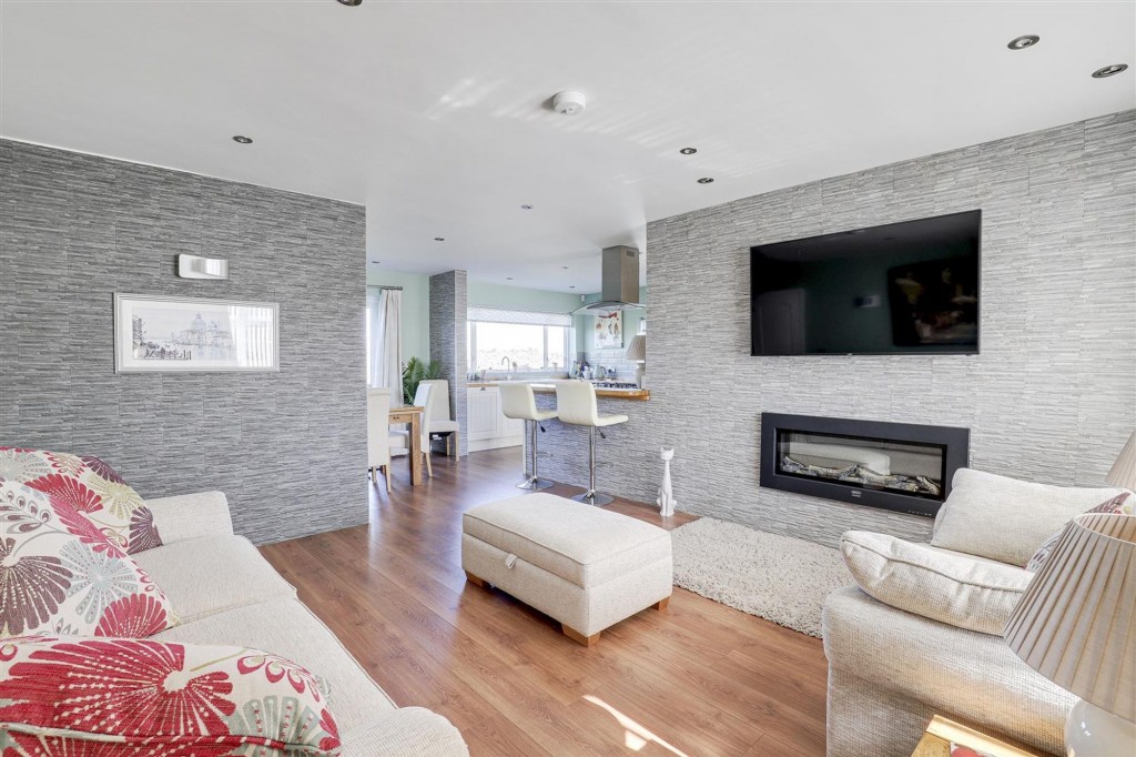 Bonser Close, Carlton, NG4