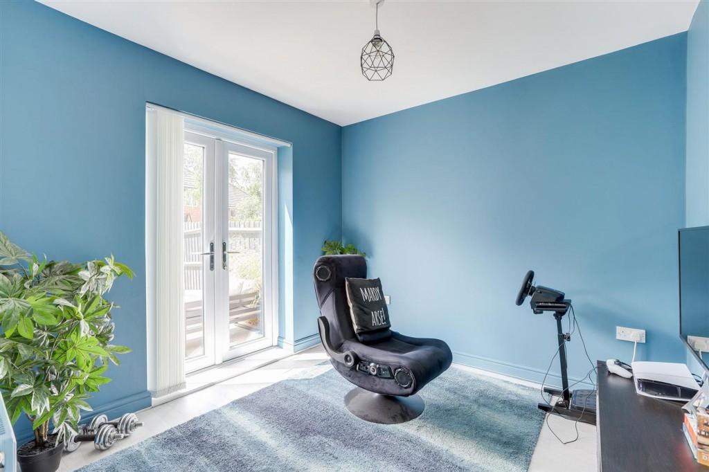 Thales Drive, Arnold, NG5