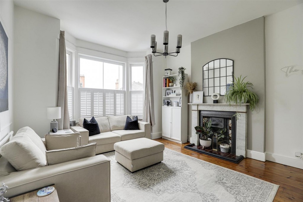 Loughborough Road, West Bridgford, NG2