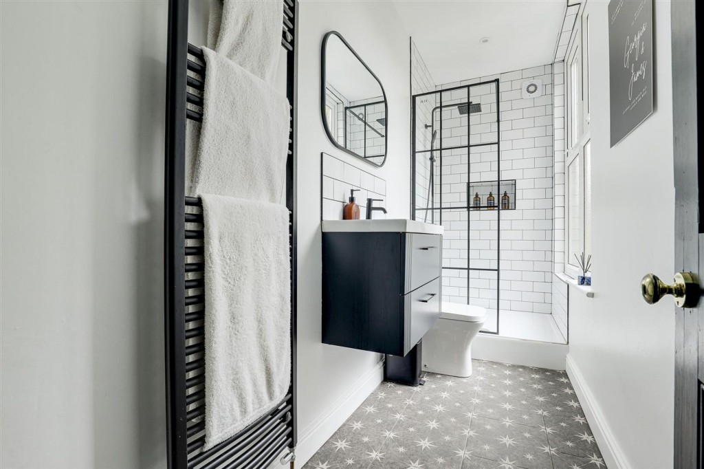 Loughborough Road, West Bridgford, NG2