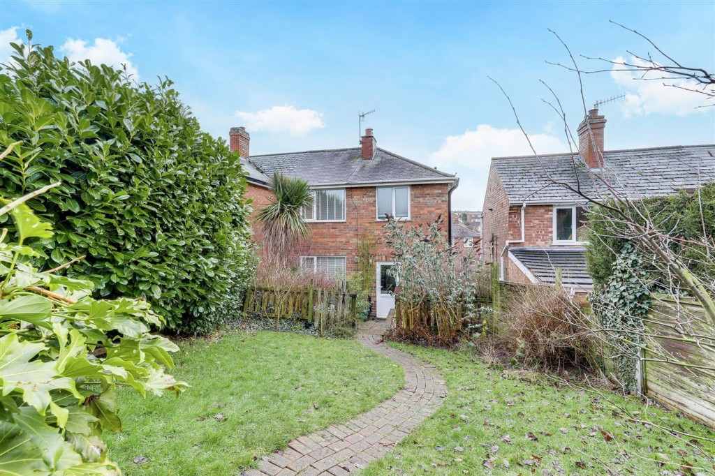 Surgeys Lane, Arnold, NG5