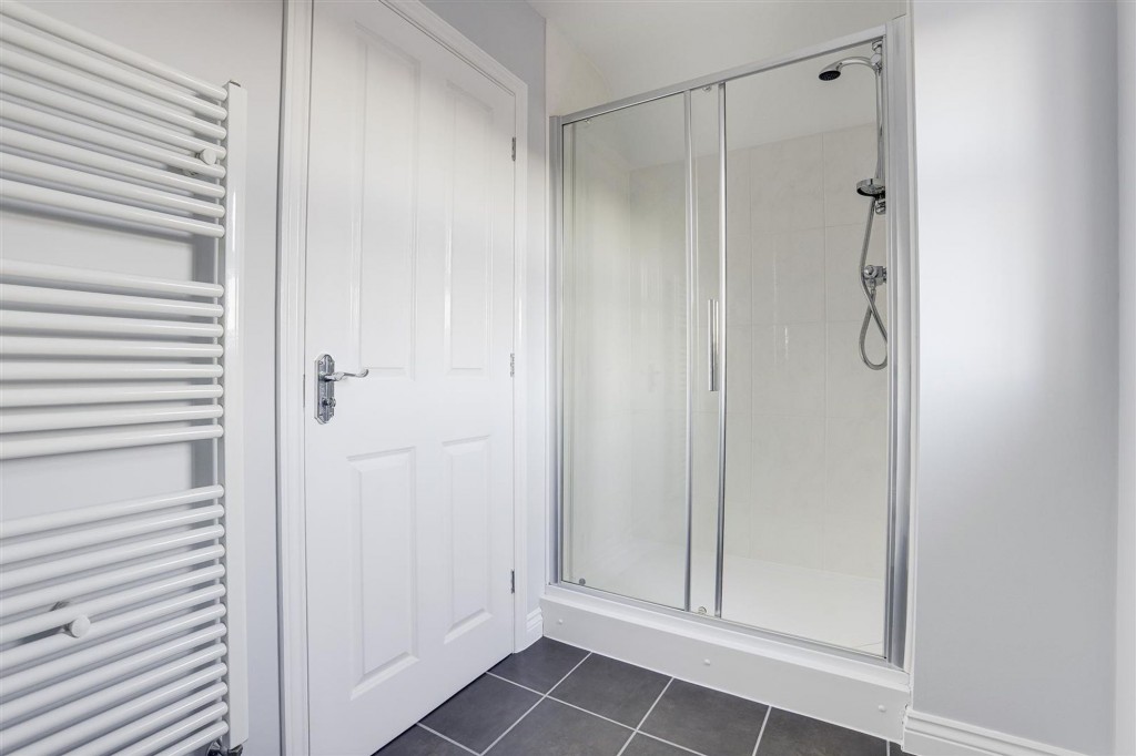 Falcon Way, Hucknall, NG15