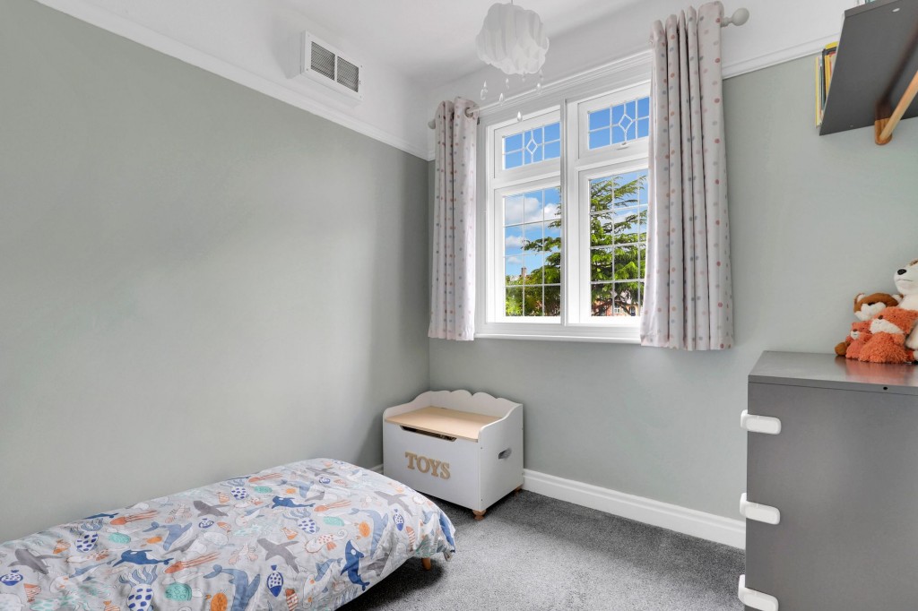 Derby Road, Beeston, NG9