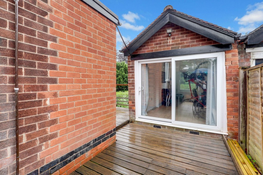 Derby Road, Beeston, NG9