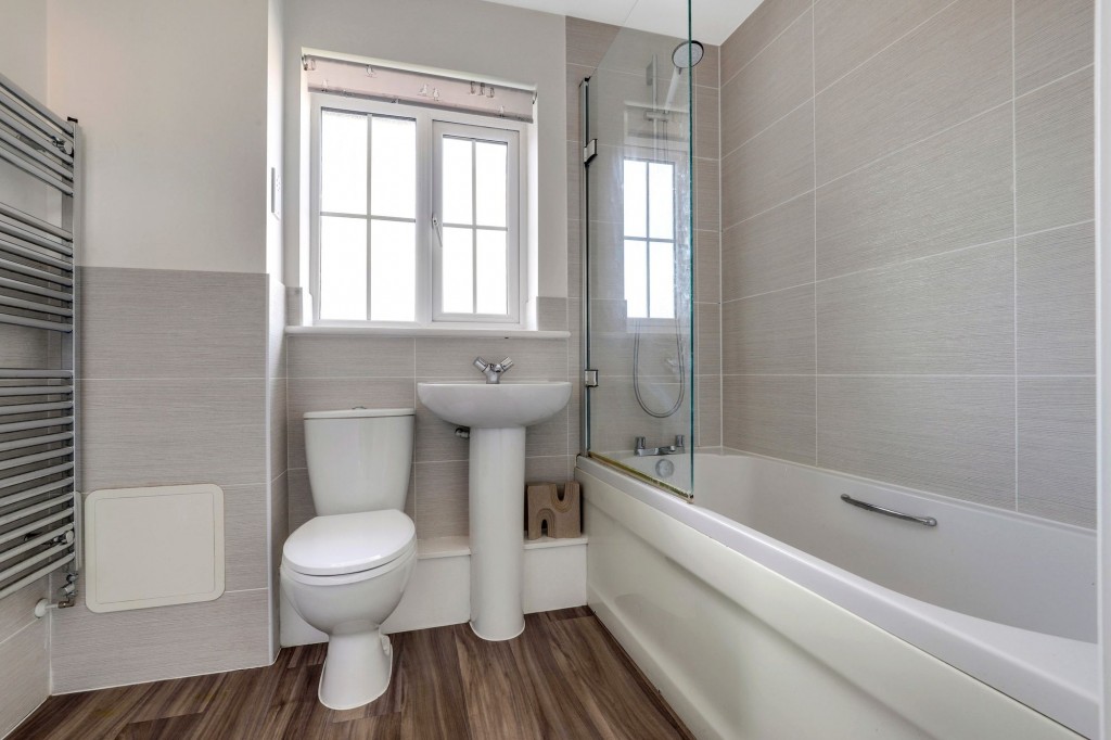 Binch Field Close, Calverton, NG14