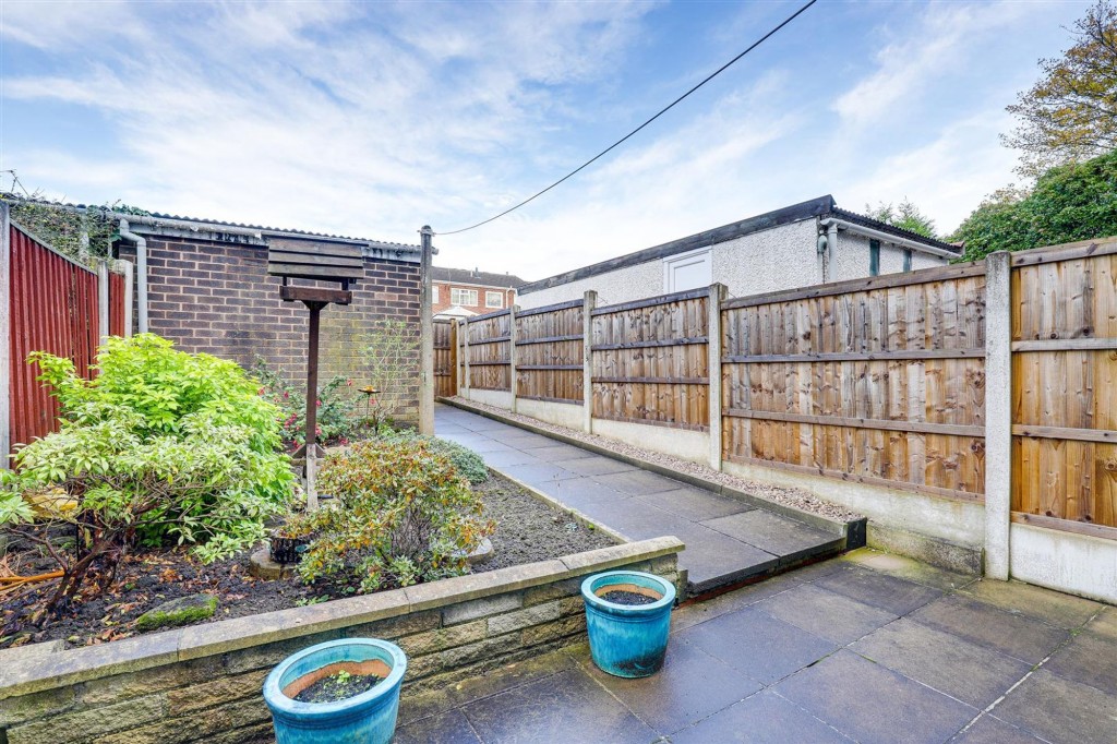 Holkham Close, Arnold, NG5