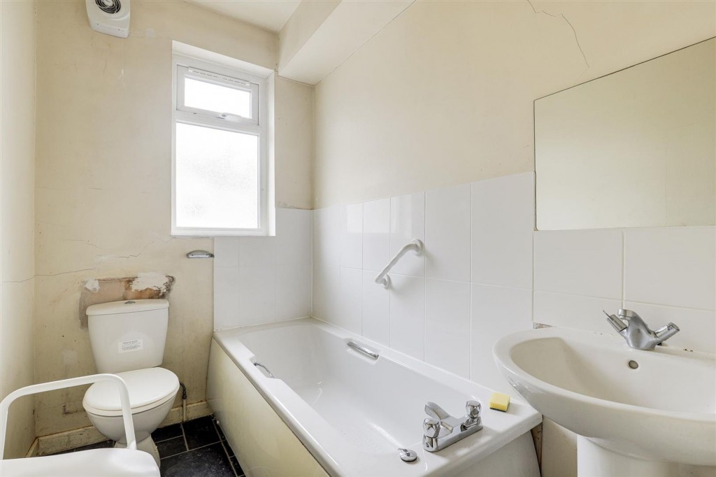 Lyndhurst Road, Nottingham, NG2