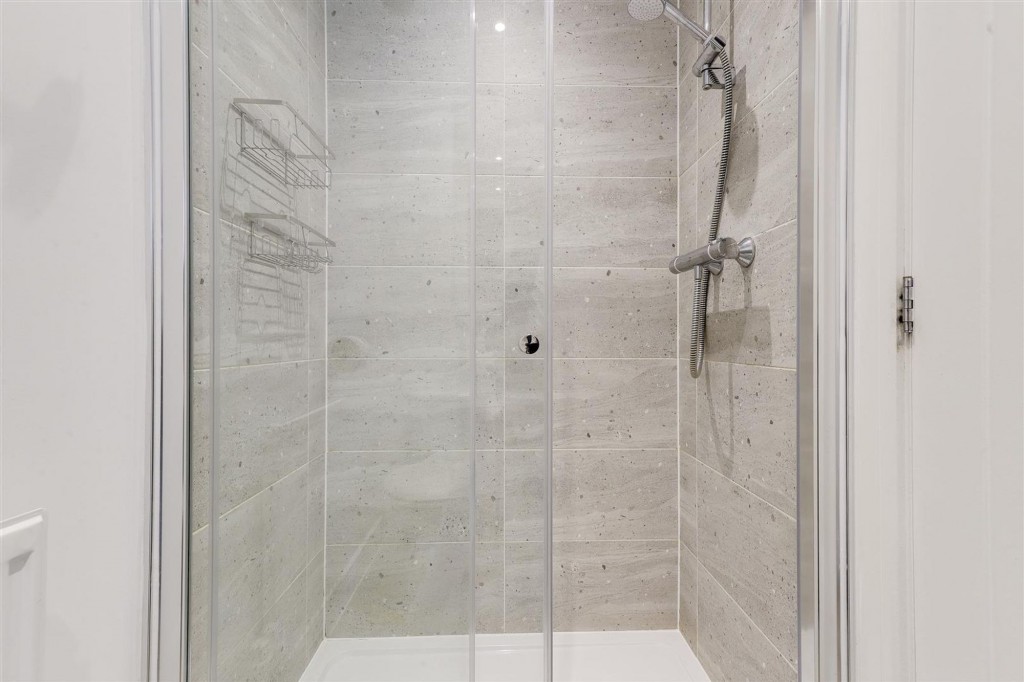 Askew Road, Linby, NG15