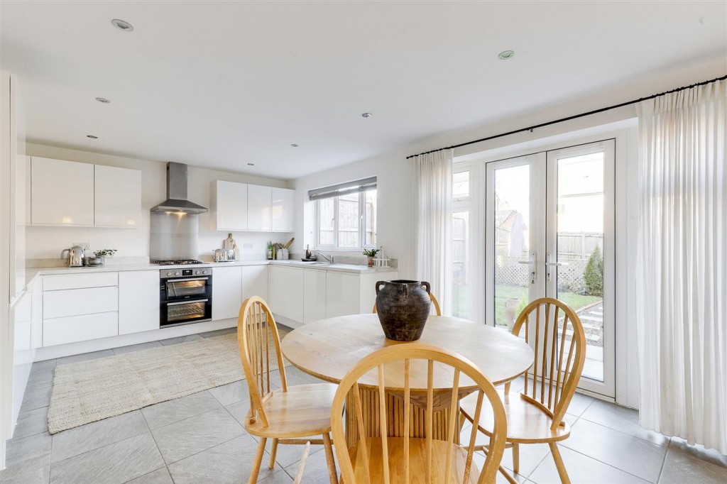 Askew Road, Linby, NG15