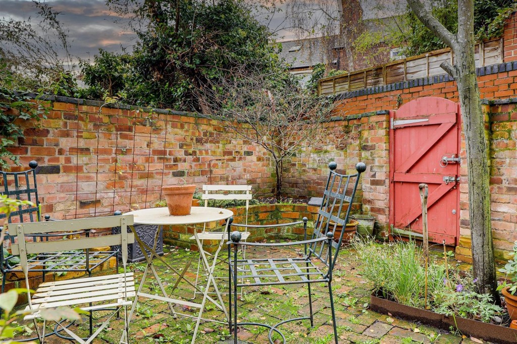 Sneinton Hollows, Nottingham, NG2