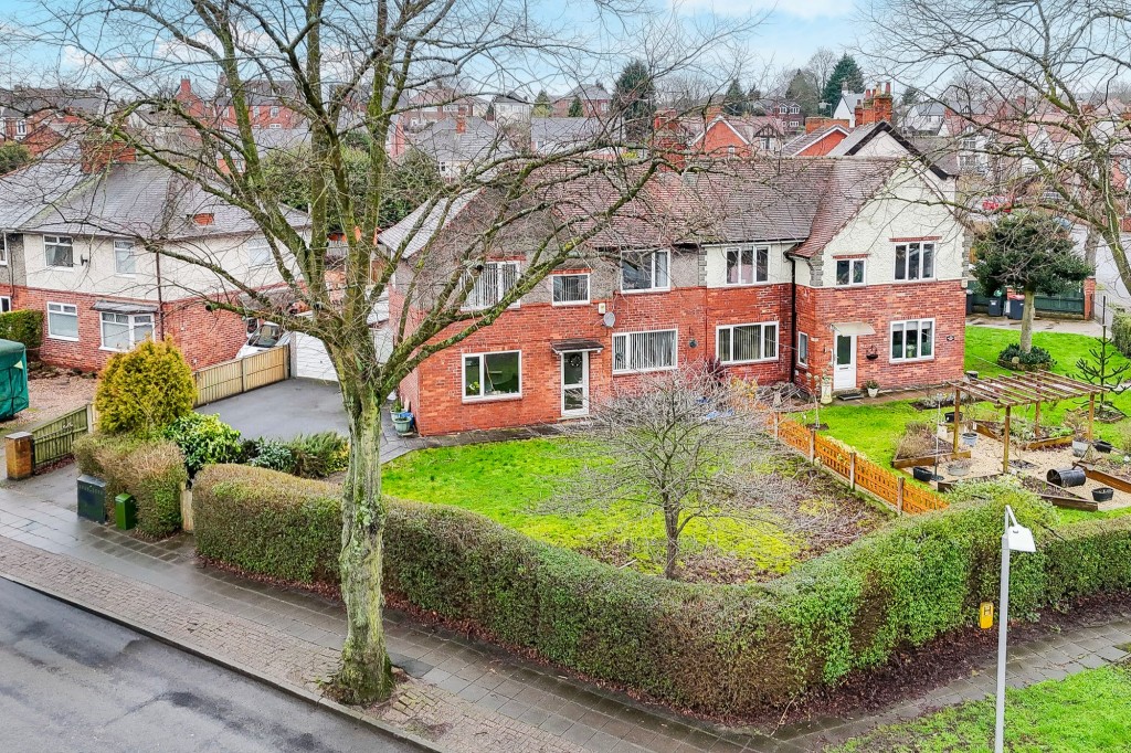 Central Avenue, Hucknall, NG15