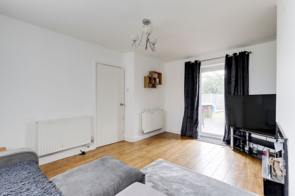 Central Avenue, Hucknall, NG15