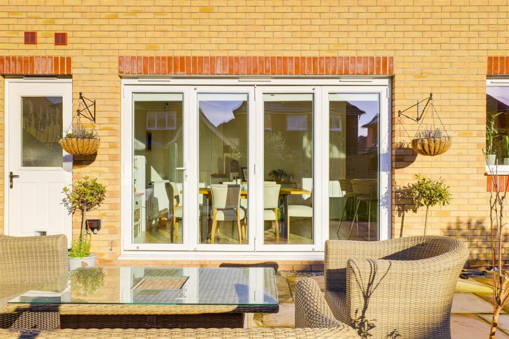 Newton Lane, Newton, NG13