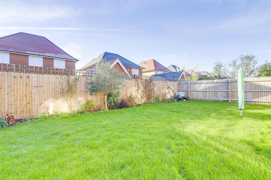 Newton Lane, Newton, NG13