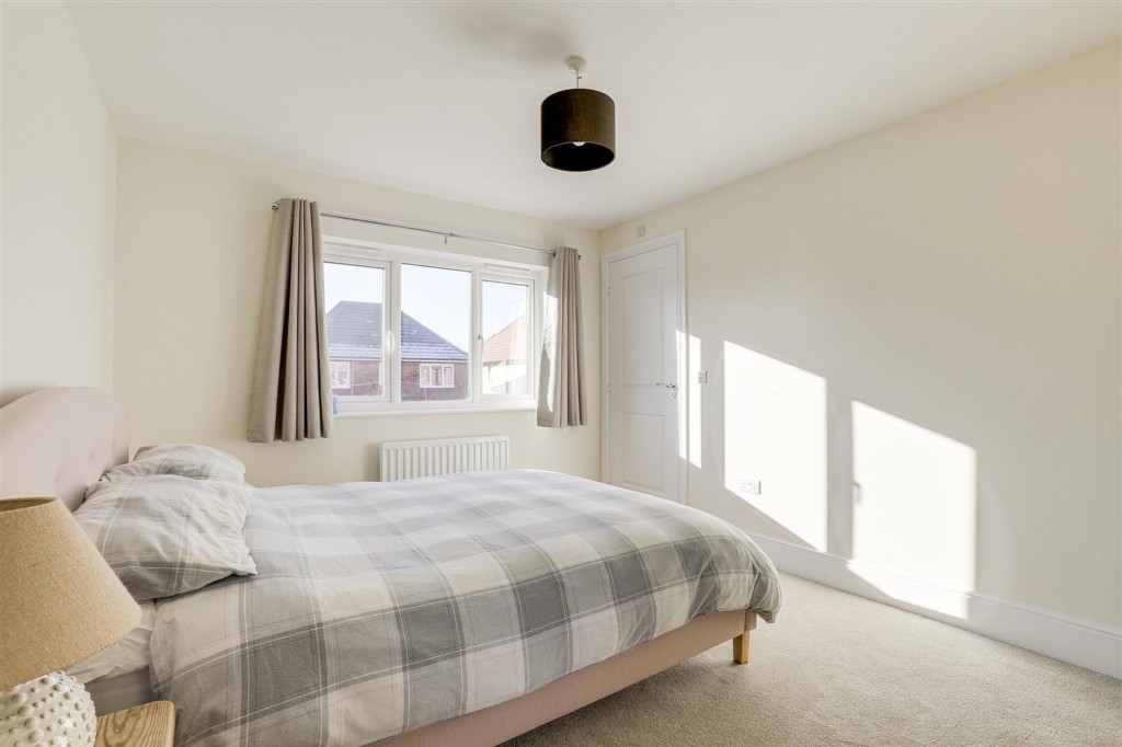 Newton Lane, Newton, NG13