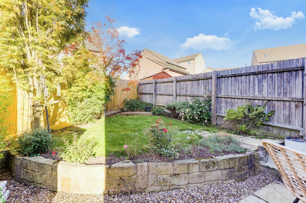 Lynemouth Court, Arnold, NG5